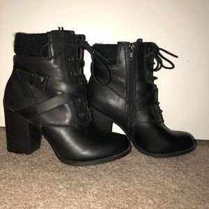 Ana Radley boots
